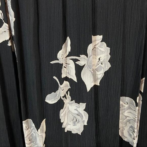 Alfred Dunner Skirt Rose Print Vintage Pleated Made in the USA Size 18 Black - Picture 4 of 11